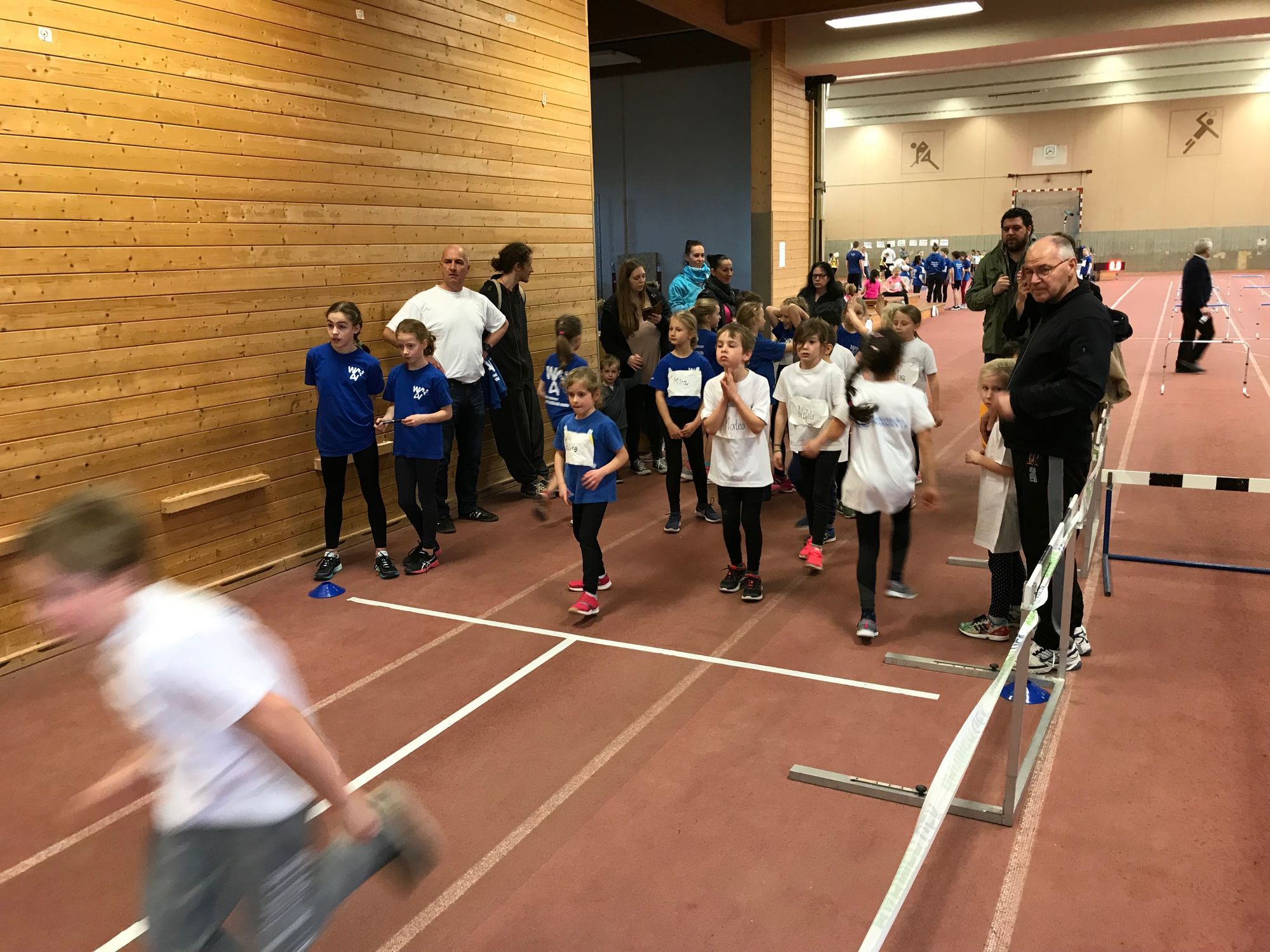 Impressionen vom Kinderleichtathletik-Teamwettbewerb der U10 und U12 am 10.03.19