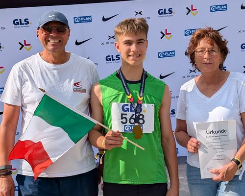 Nachbericht: Gold, PBs und Rieti-Tickets: Hessens Nachwuchs überzeugt in Bochum-Wattenscheid